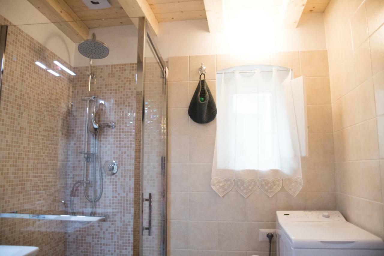지오비나조 Casa Bianca 아파트 외부 사진